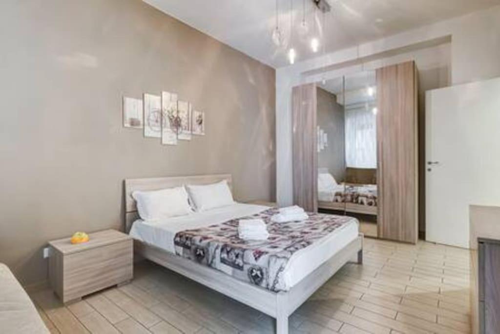 Domus Laterani By Jfm - Comfortable Apartment Big Terrace Colosseo Rzym Zewnętrze zdjęcie