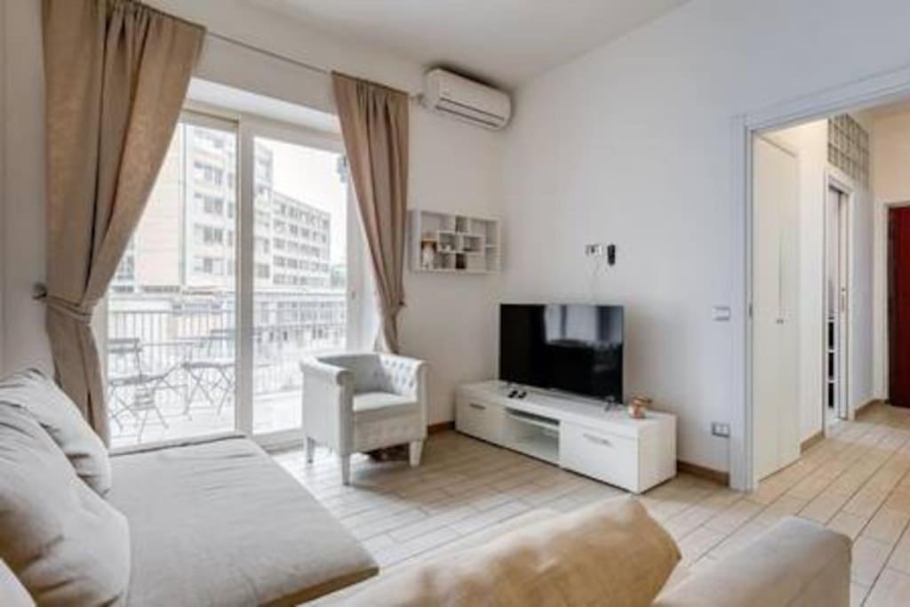 Domus Laterani By Jfm - Comfortable Apartment Big Terrace Colosseo Rzym Zewnętrze zdjęcie