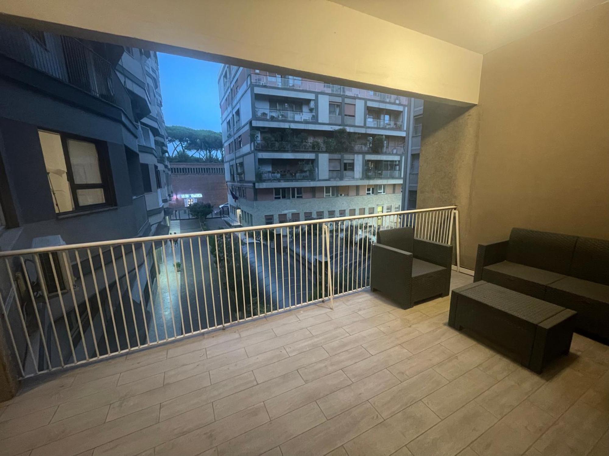 Domus Laterani By Jfm - Comfortable Apartment Big Terrace Colosseo Rzym Zewnętrze zdjęcie