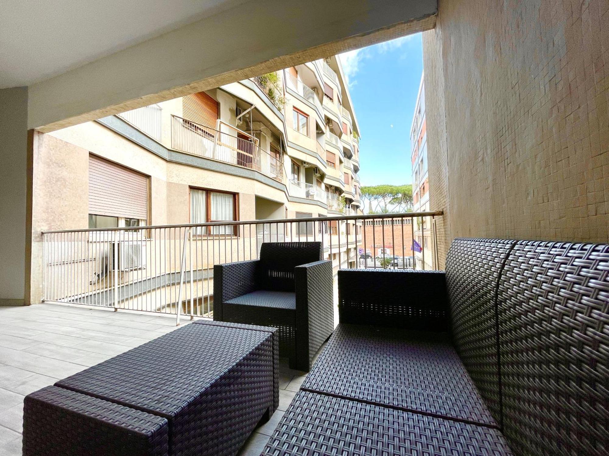 Domus Laterani By Jfm - Comfortable Apartment Big Terrace Colosseo Rzym Zewnętrze zdjęcie